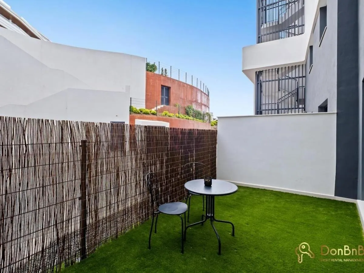 Sea View Apartment With Garden In フエンヒロラ